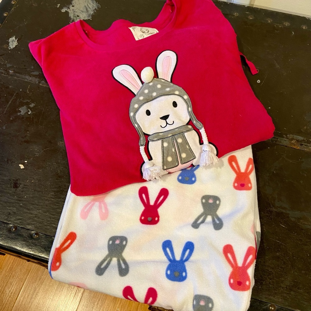 NWOT PJ Couture Fleece bunny pajama set Xl
